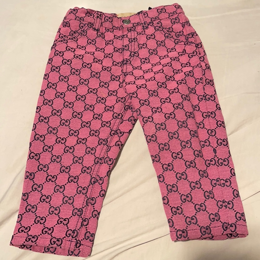GUCCI PRINT PINK PANTS !!!!!